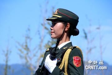 ayx爱游戏 - 体操赛场再起风云：天山鲨队队小胜瓯越独角兽队，脚步移动更到位技战术储备厚实
