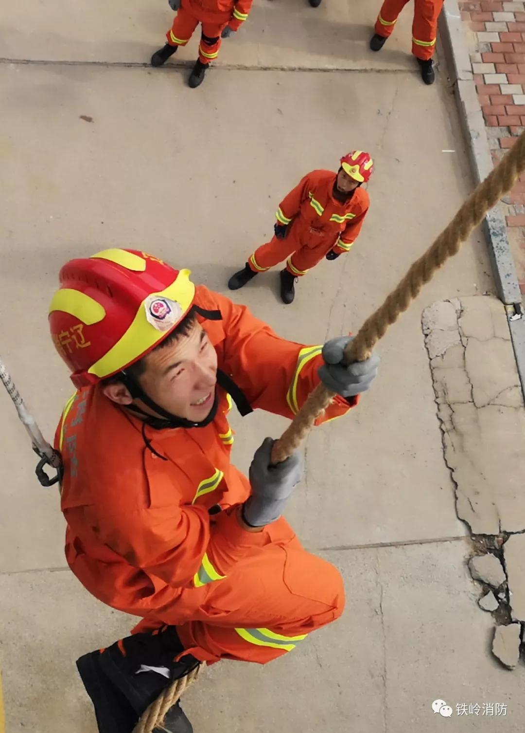 ayx爱游戏 -举重常规赛，北城铁骑队与钱塘海豚队强势反弹，体能对抗拉满！韧性与执行并存的简单介绍