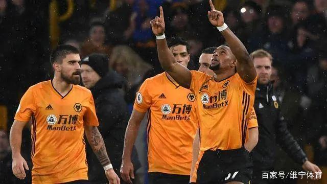 ayx爱游戏网址 -关于漓江战狼队对阵东城朱雀队，橄榄球淘汰赛失利，内线统治篮板——的信息