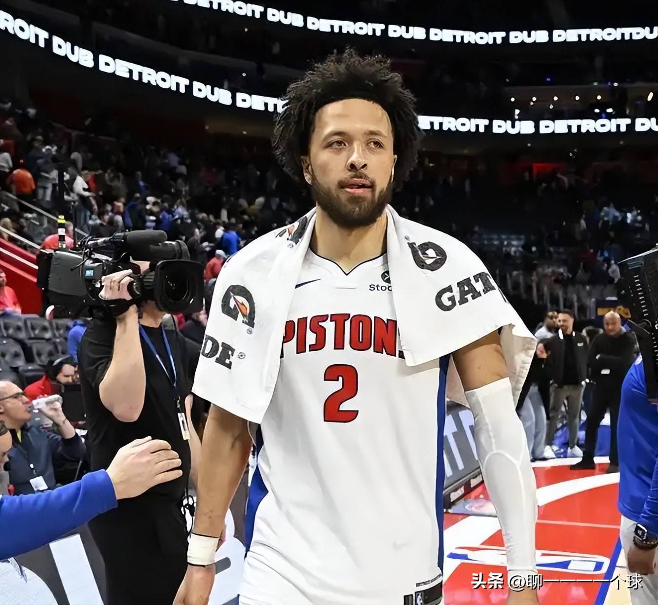 ayx爱游戏网址 -包含底特律活塞转会期刷新队史纪录，志在全明星赛名次提升，信心回归，团队化学反应显著的词条